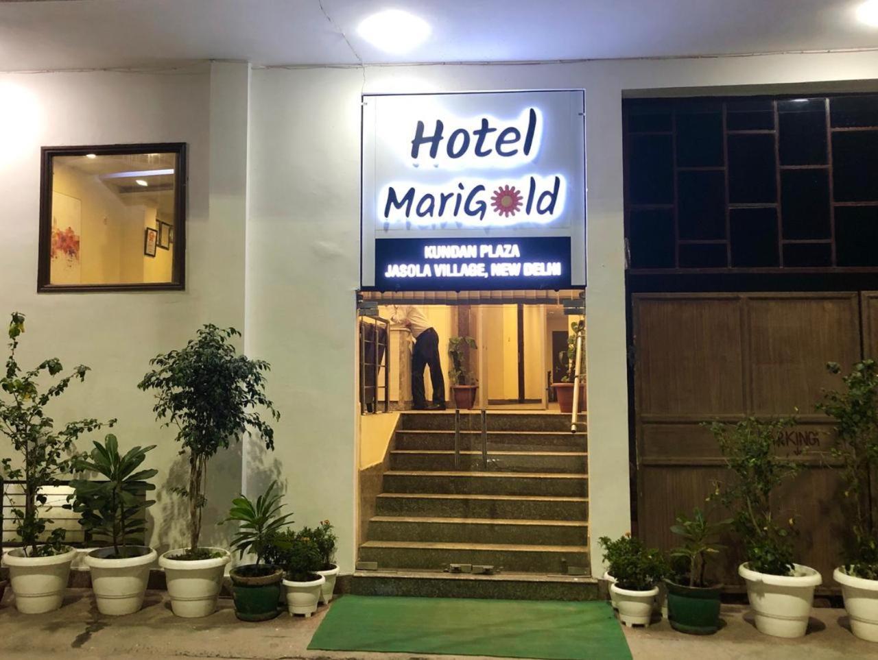 Hotel Marigold Нью-Дели Экстерьер фото